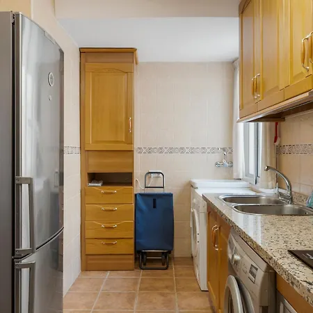 Center By Costarentals - Ref 94 Апартаменты Фуэнхирола